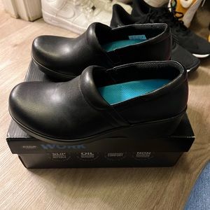 Dr scholls work shoes barely worn